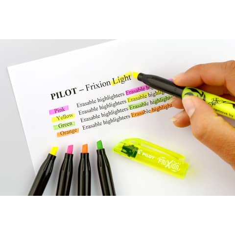 Evidenziatore a penna cancellabile Pilot Frixion Light - tratto 3,3 mm - giallo 009138